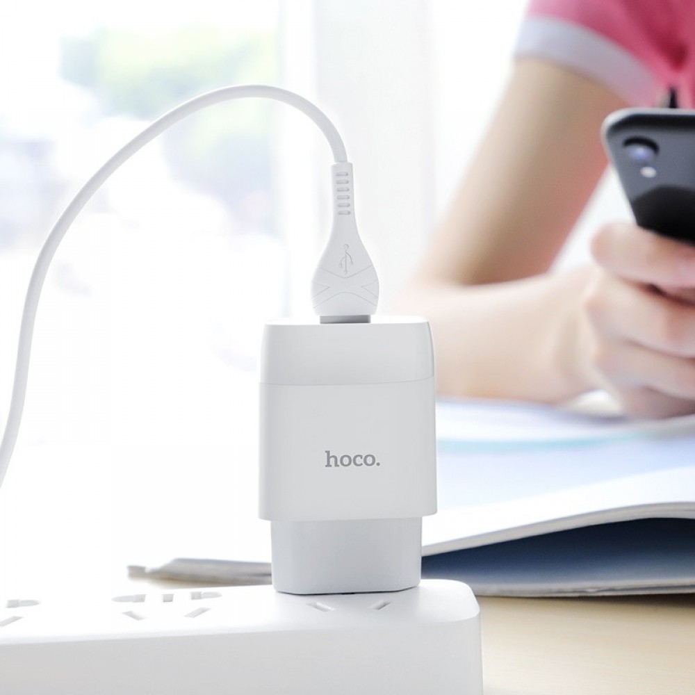 МЗП Hoco C72A Glorious 2.1A (1USB-A) + кабель USB to MicroUSB МЗП Hoco C72A Glorious 2.1A (1USB-A) + кабель USB to MicroUSB