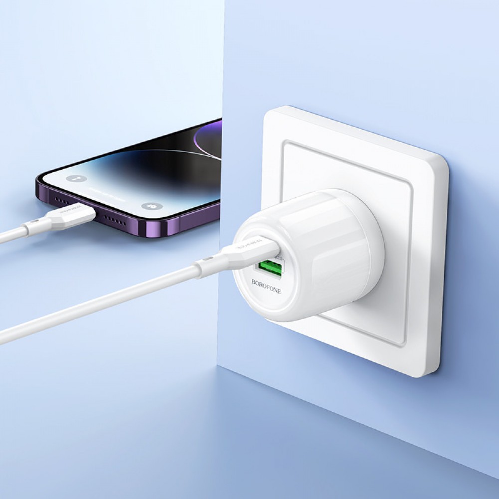МЗП Borofone BA93A Lustrous PD20W+QC3.0 (1USB-A/1C) + кабель Type-C to Lightning МЗП Borofone BA93A Lustrous PD20W+QC3.0 (1USB-A/1C) + кабель Type-C to Lightning