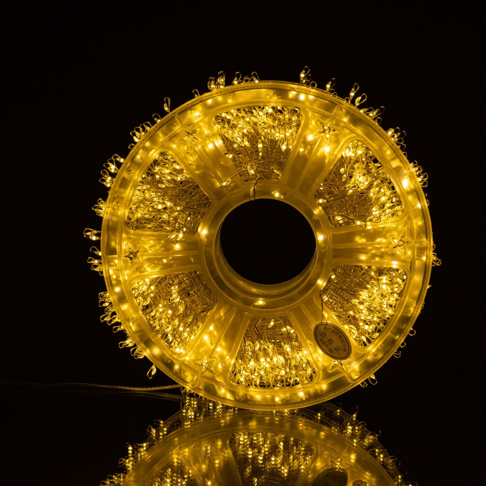 Новогодняя гирлянда комнатная роса Хвойная лапа 50 м 1500 LED белый провод Желтое сияние D1500L50MWY