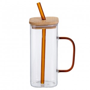 Чашка стеклянная 400 мл с бамбуковой крышкой и золотистой трубочкой HP-19-146GOLD