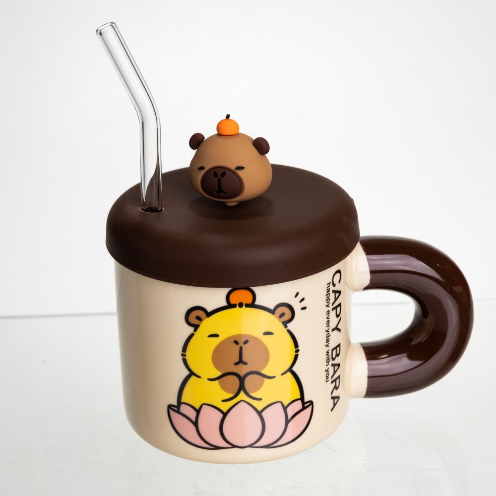 Чашка фарфоровая с крышкой и трубочкой Капибара в лотосе 300 (мл) подарочная кружка прикольная чашка для детей на подарок FM-27B