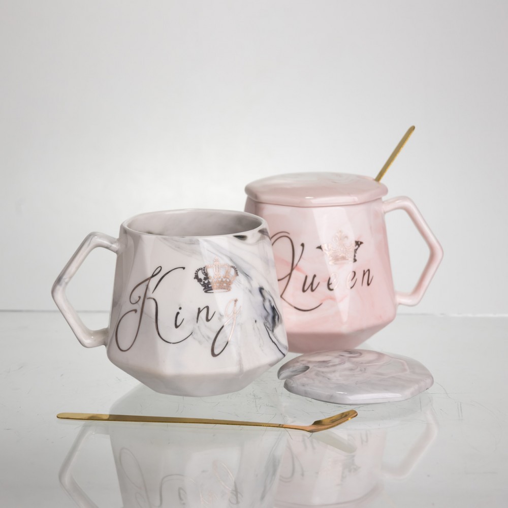 Набор парных фарфоровых чашек Queen&King 2 (шт) по 400 (мл) чашки на подарок с крышкой и ложкой Розовый с голубым FM-31