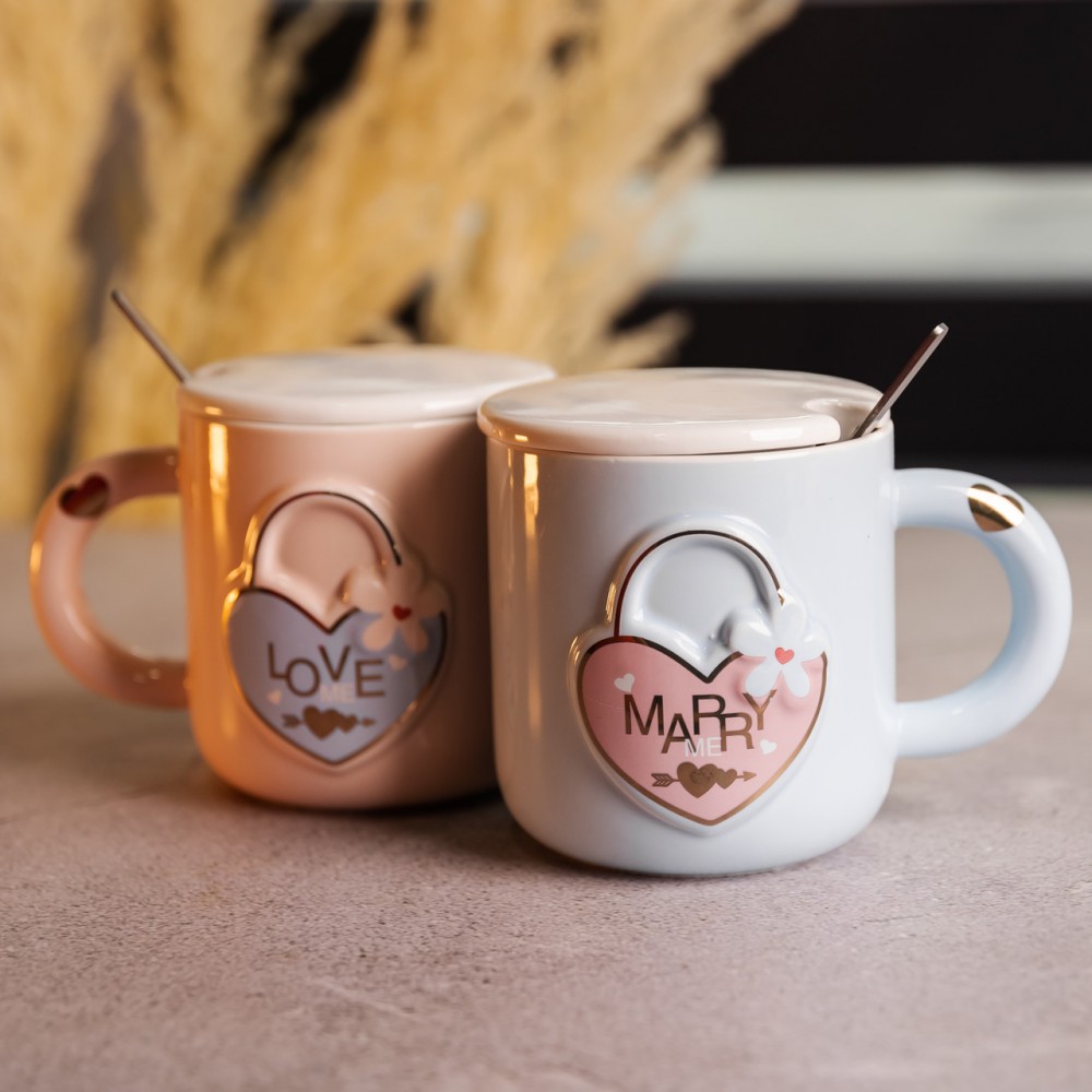 Набор парных фарфоровых чашек с сердцем 2 (шт) по 400 (мл) чашки на подарок с крышкой и ложкой Розовый с голубым FM-32