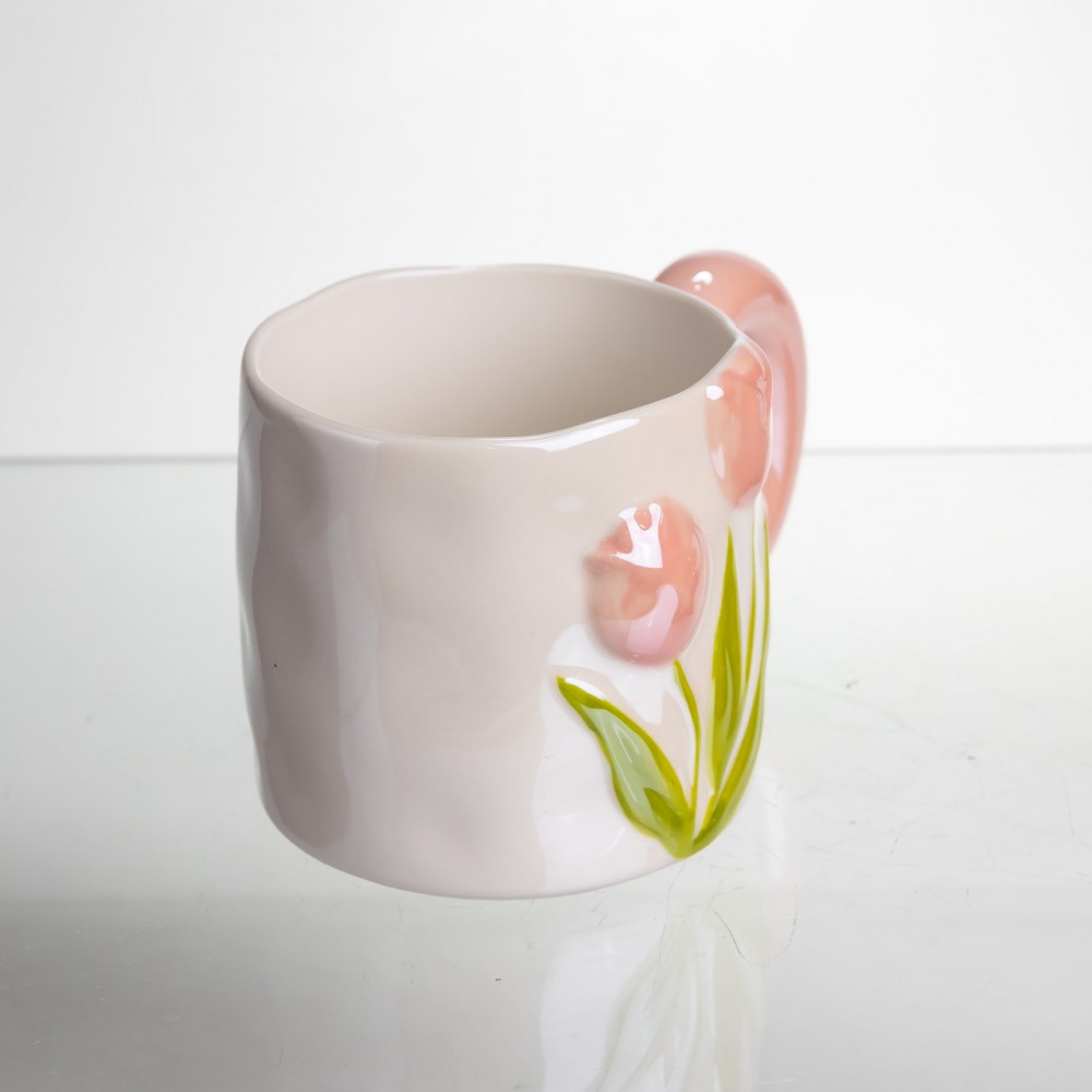 Новогодняя фарфоровая чашка для чая и кофе "Нежный Тюльпан" с 3D декором 400 мл, праздничная кружка чашка на подарок Розовый FM-40A