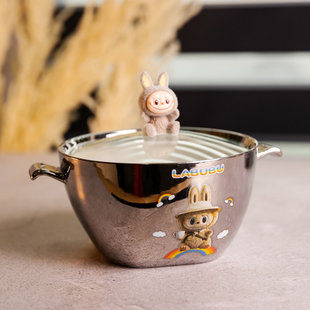 Бульонница фарфоровая Labubu с крышкой и ручками 800 (мл) Ø15 (см) детская тарелка для супа и лапши Серебристый с коричневым FM-34B