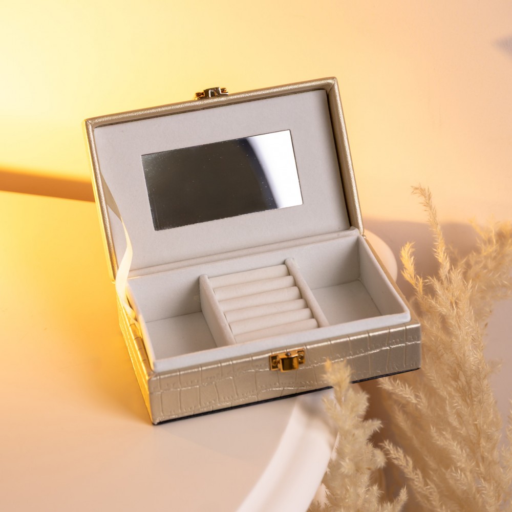 Шкатулка для украшений из эко кожи 3 отделения с зеркалом 16×10×6 см Золотистый HP-5-18GOLD