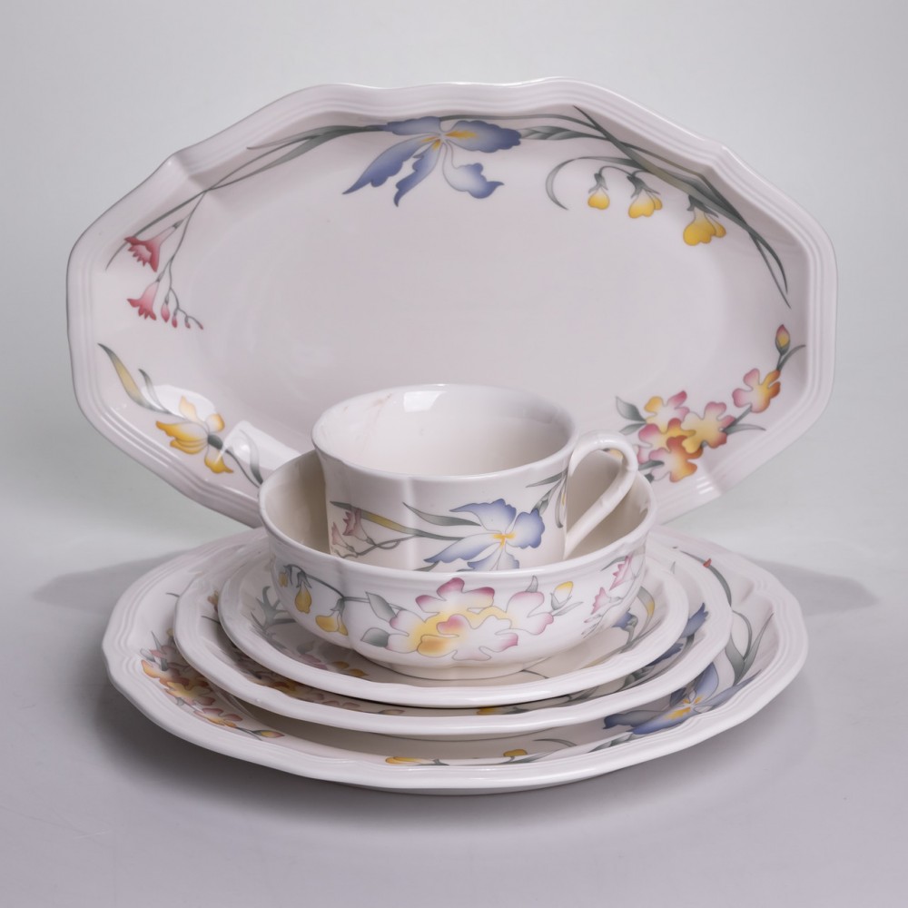 Столовый набор посуды тарелок и чашек 32 предмета на 6 персон Villeroy фарфоровый YY78-8A