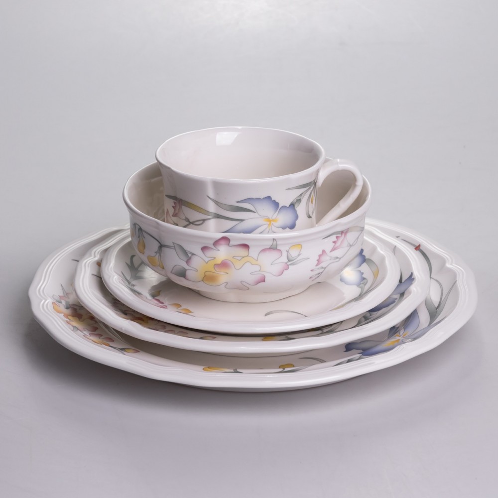 Столовый набор посуды тарелок и чашек 32 предмета на 6 персон Villeroy фарфоровый YY78-8A