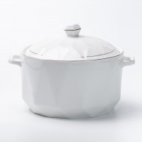 Супница керамическая с крышкой и ручками 2,2 л Белая