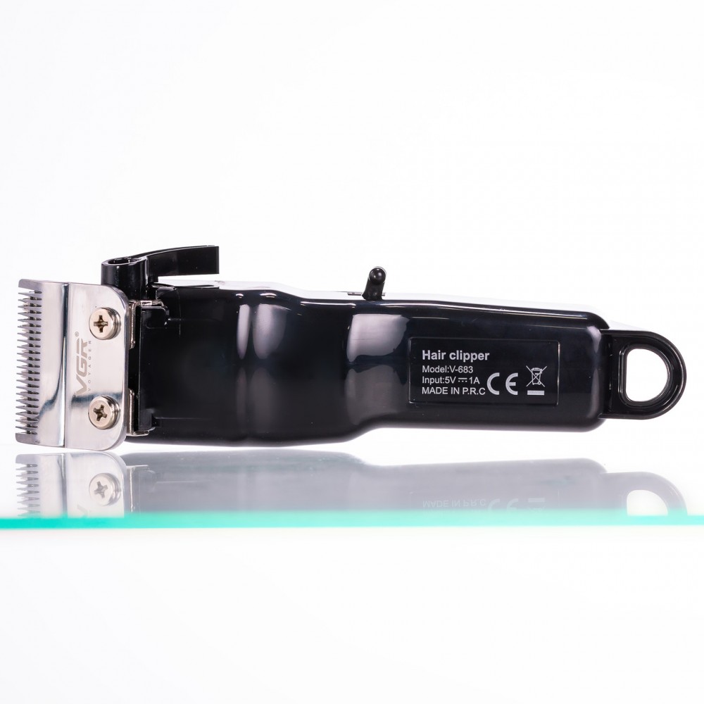 Машинка для стрижки LED професійна з насадками VGR V-683