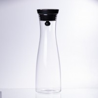 Стеклянный графин с крышкой 1.2 (л) для воды, сока, лимонада HP-19-43