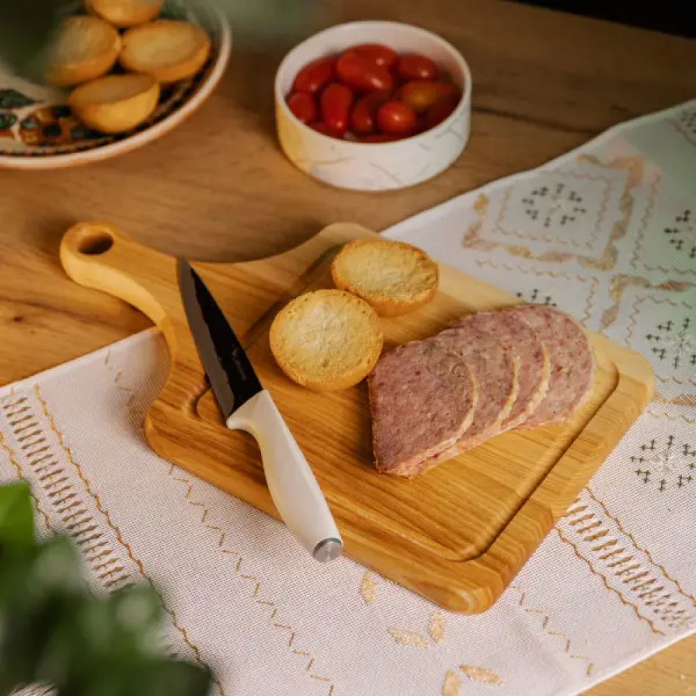 Кухонная разделочная доска деревянная 35×20 см с прямоугольной основой C7W250350