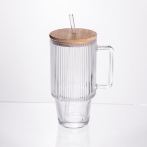 Кружка стеклянная с крышкой и трубочкой 750 (мл) HP-19-48