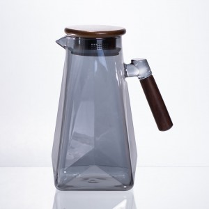 Глечик для напоїв скляний 1.8 л з бамбуковою кришкою 64486-73