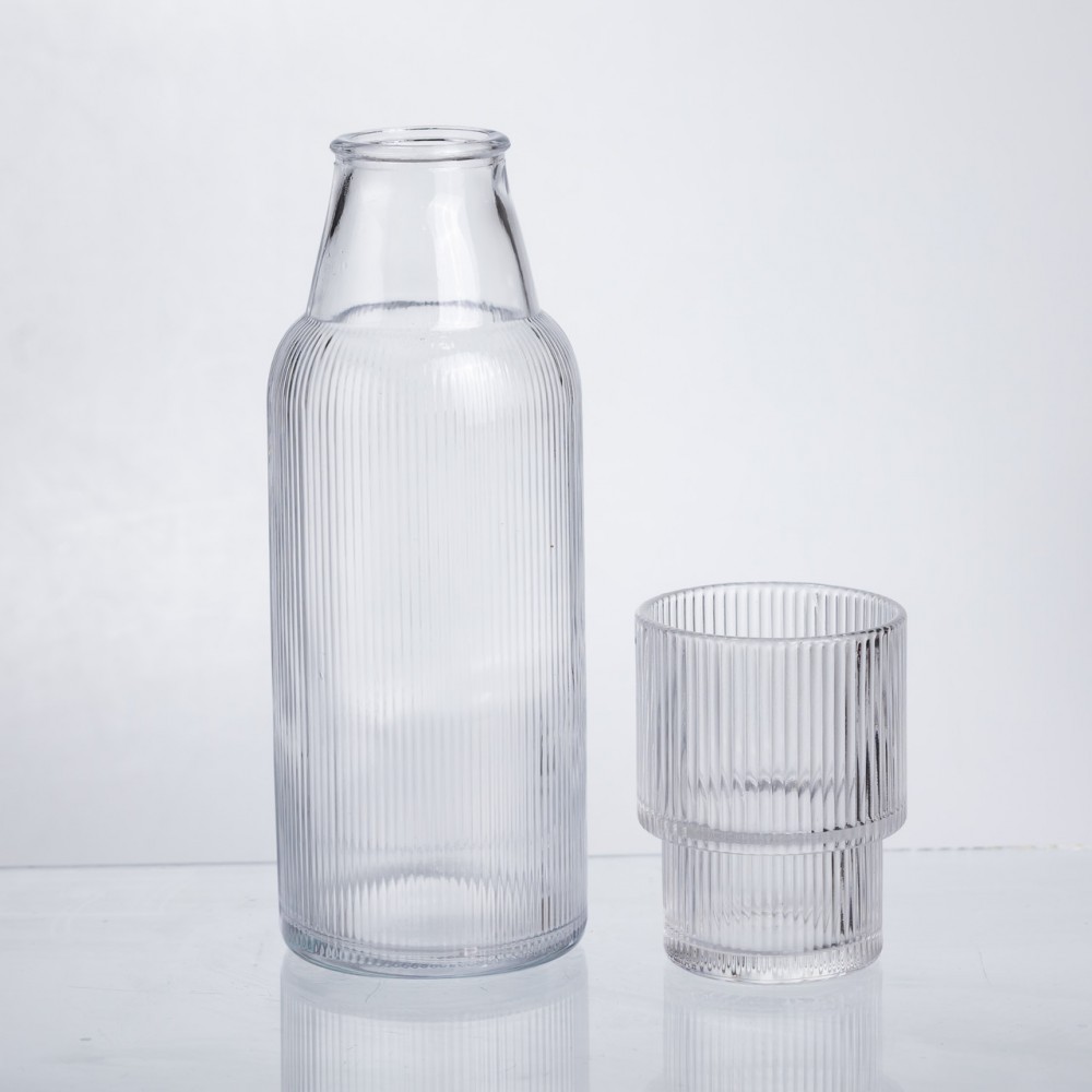 Глечик 700 мл зі склянкою 1 (шт) графин для компоту соку води лимонаду глечик для напоїв Прозорий HP-19-L3