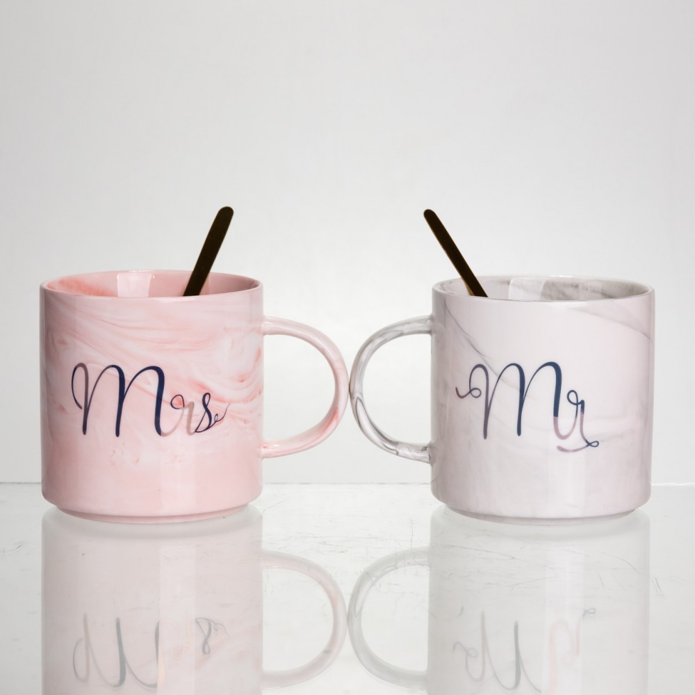 Набор парных фарфоровых чашек Mr&Mis 2 (шт) по 400 (мл) чашки на подарок с ложкой FM-28