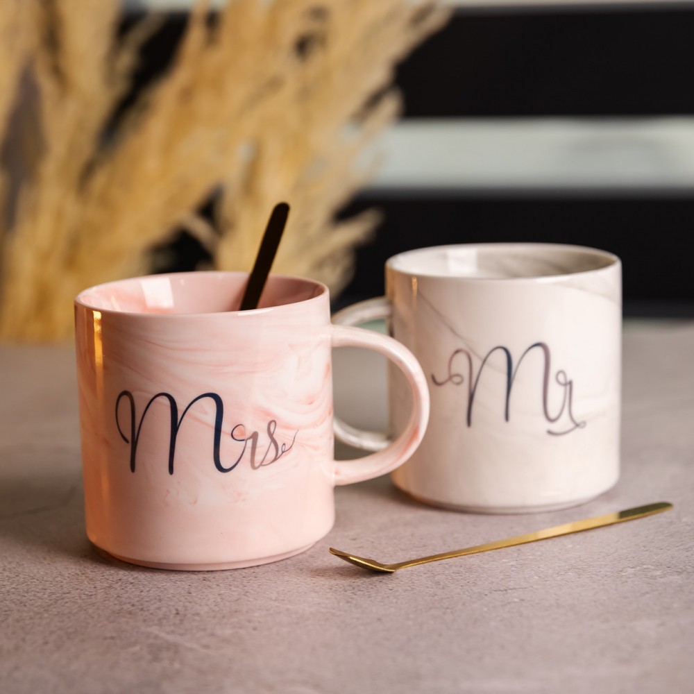 Набор парных фарфоровых чашек Mr&Mis 2 (шт) по 400 (мл) чашки на подарок с ложкой FM-28