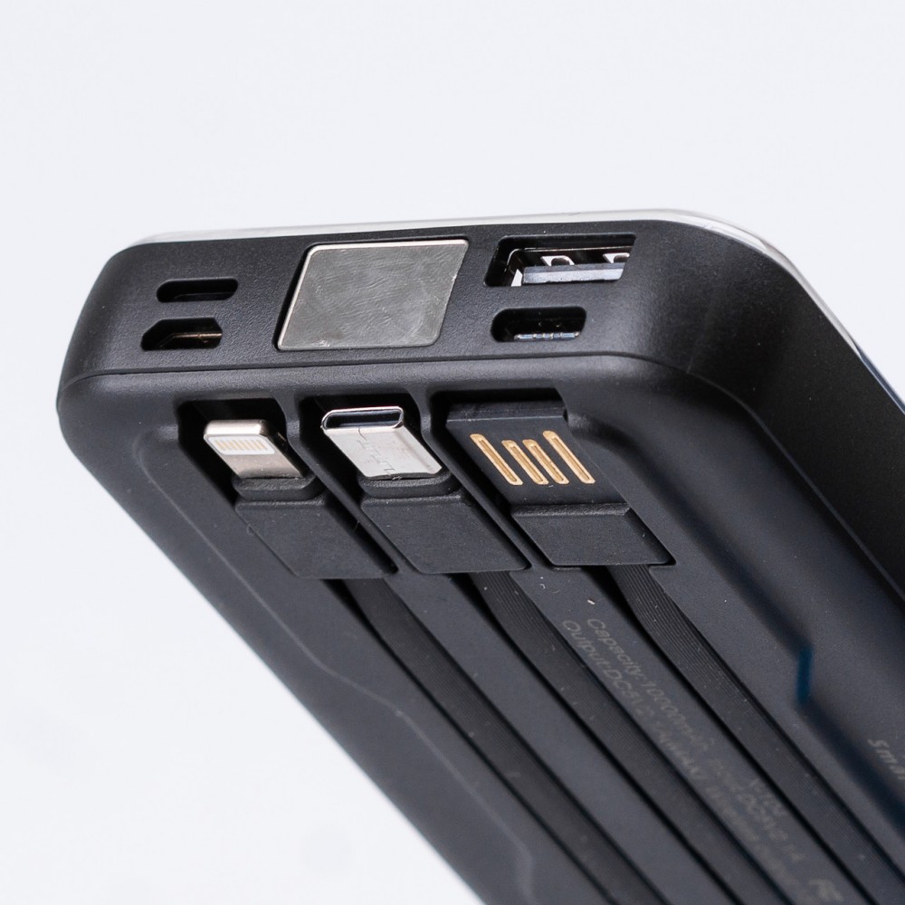 Повербанк с беспроводной зарядкой 10000mah 3 шнура в комплекте